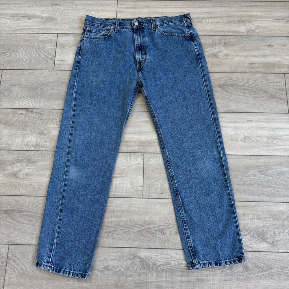 Levi's 505 Men's Cotton Denim Jeans Light Stonewash Size 38x32 Straight Leg